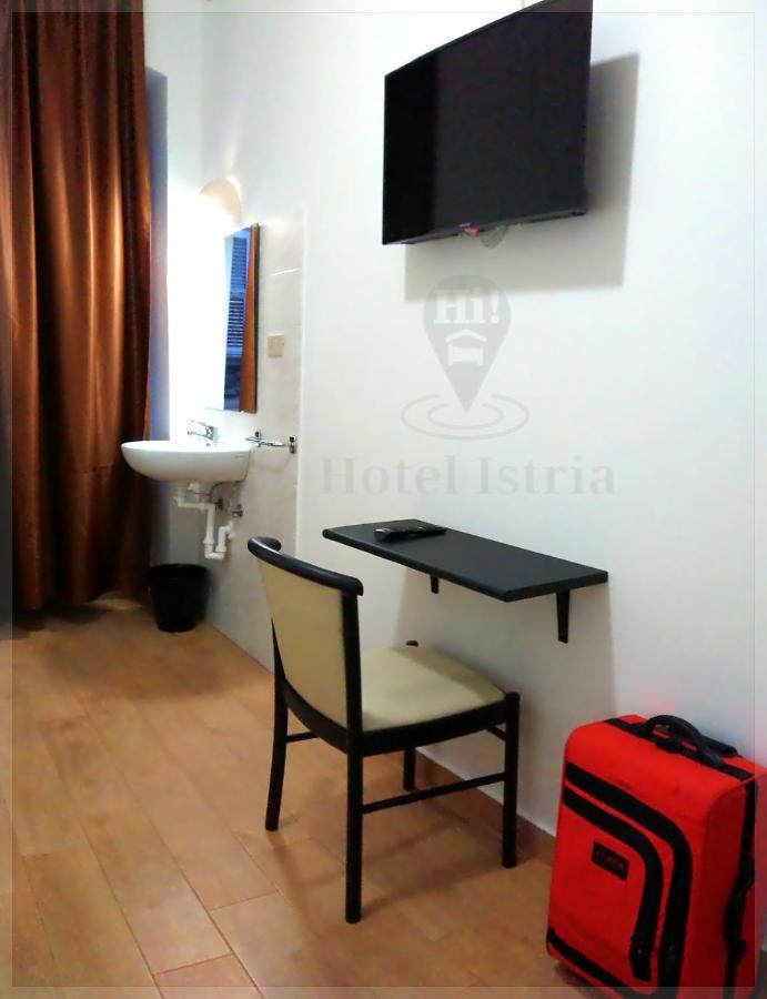 Hotel Istria Triëst Buitenkant foto