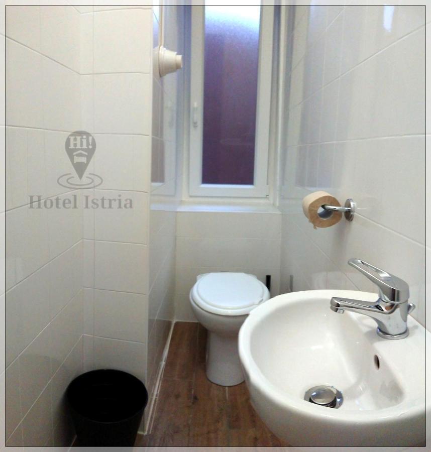 Hotel Istria Triëst Buitenkant foto